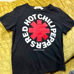 Red Hot Chili Peppers kids tee shirt 6-8Y